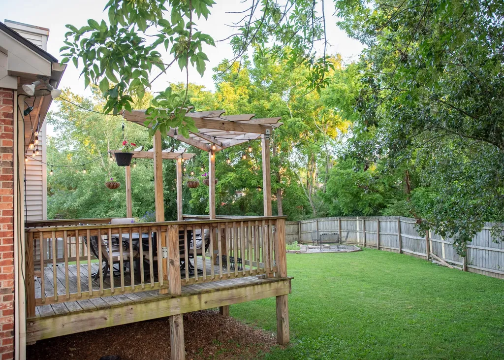 8300 Trading Post Court Nashville TN 37221