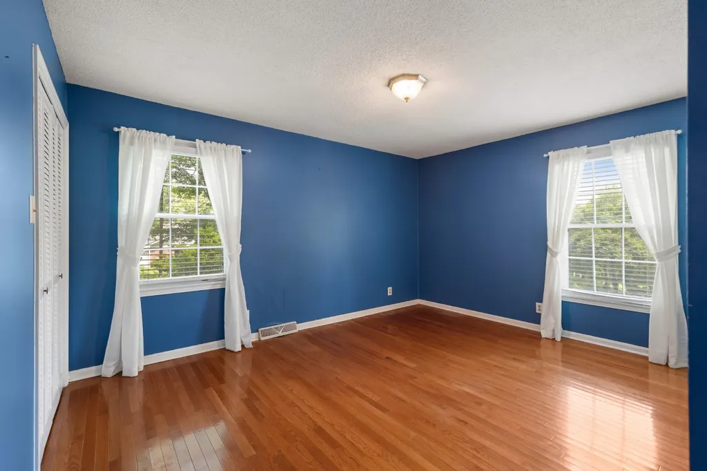 1301 White Drive Lewisburg TN 37091