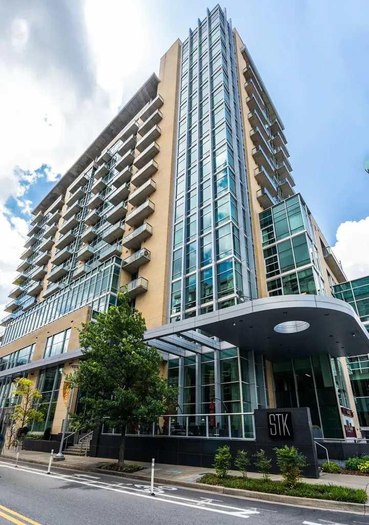 700 12th Ave, S Nashville TN 37203