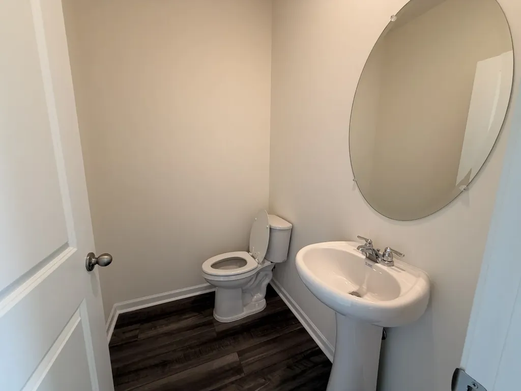 3239 Barrel Oak Pass Columbia TN 38401