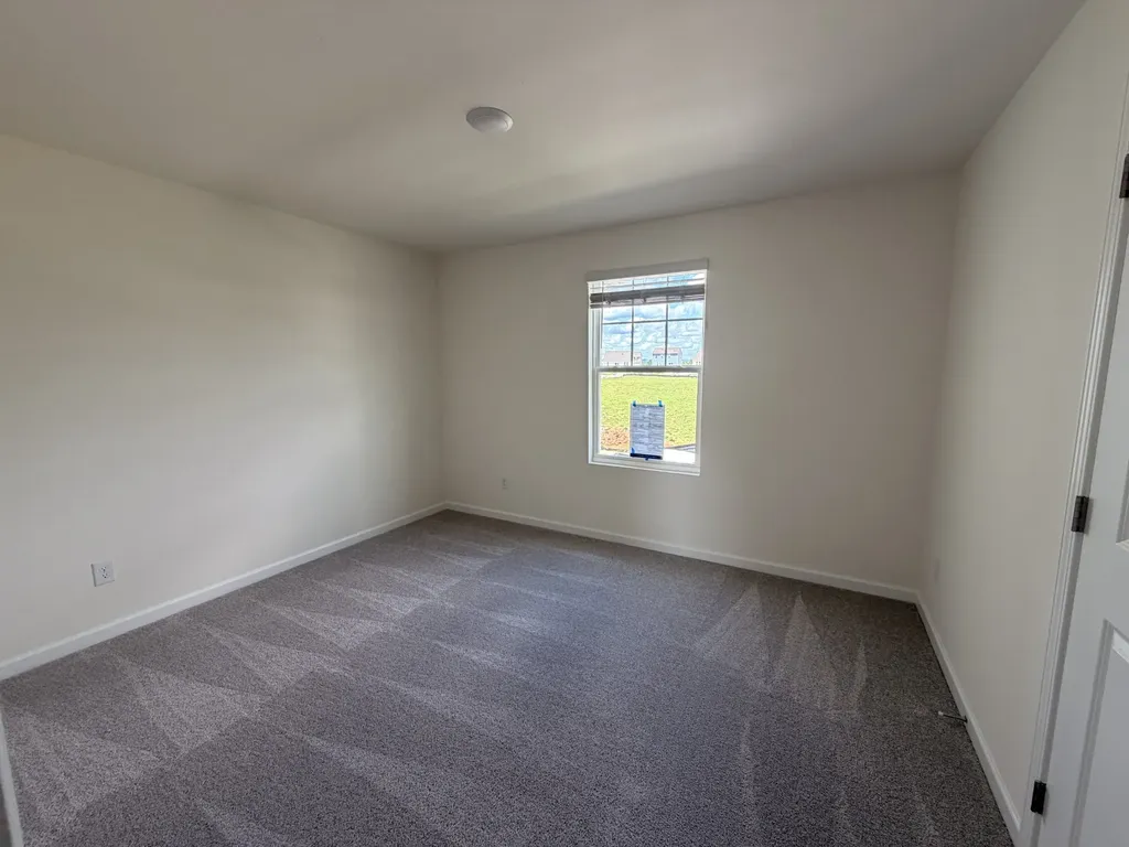 3239 Barrel Oak Pass Columbia TN 38401