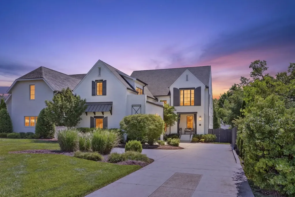 4408B Hunt Place Nashville TN 37215