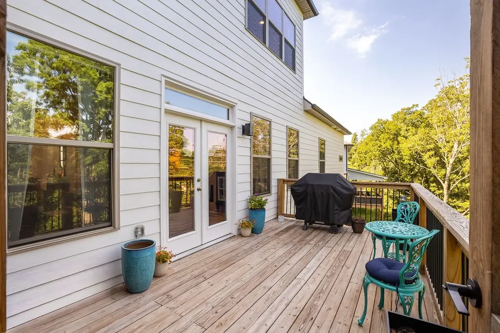 716 Summit Oaks Court Nashville TN 37221