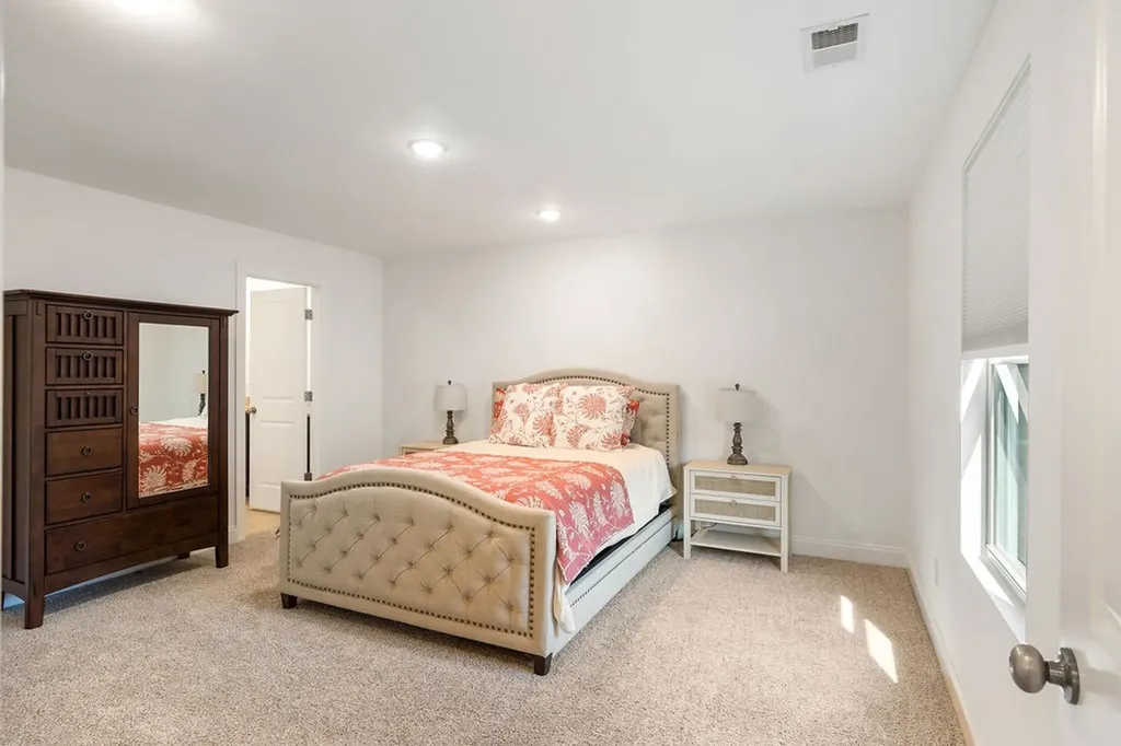 716 Summit Oaks Court Nashville TN 37221