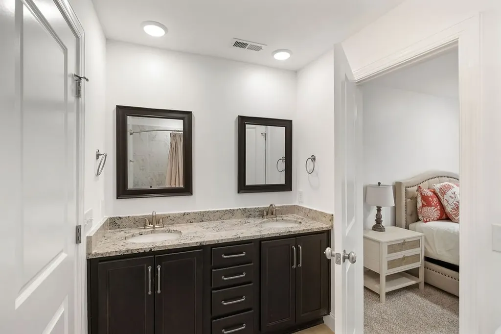 716 Summit Oaks Court Nashville TN 37221