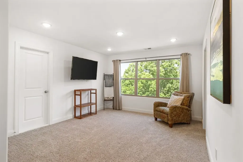716 Summit Oaks Court Nashville TN 37221