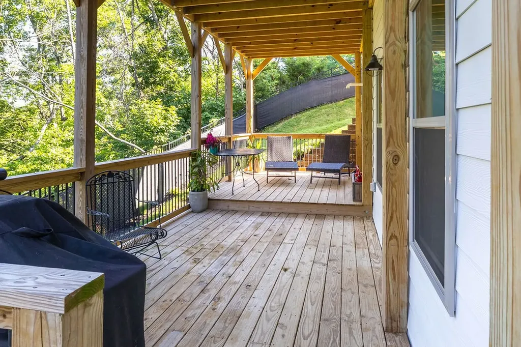 716 Summit Oaks Court Nashville TN 37221