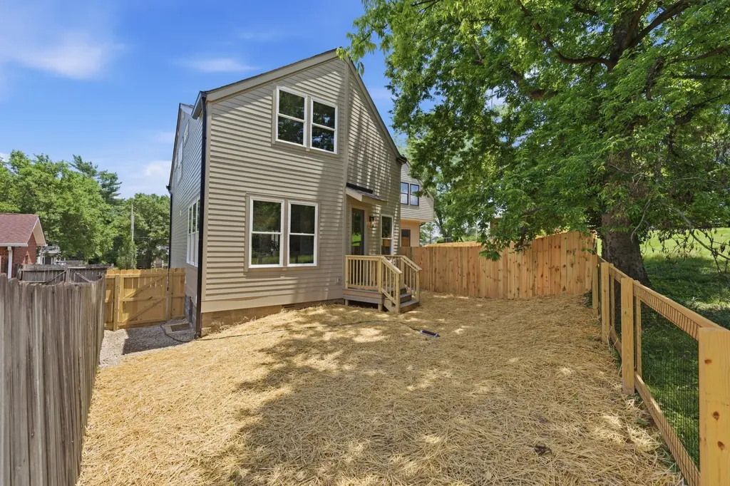 1804 Hayden Drive Nashville TN 37216