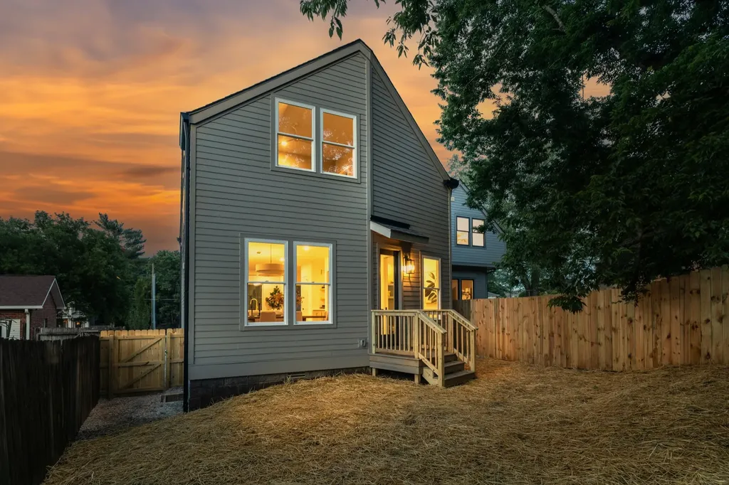 1804 Hayden Drive Nashville TN 37216