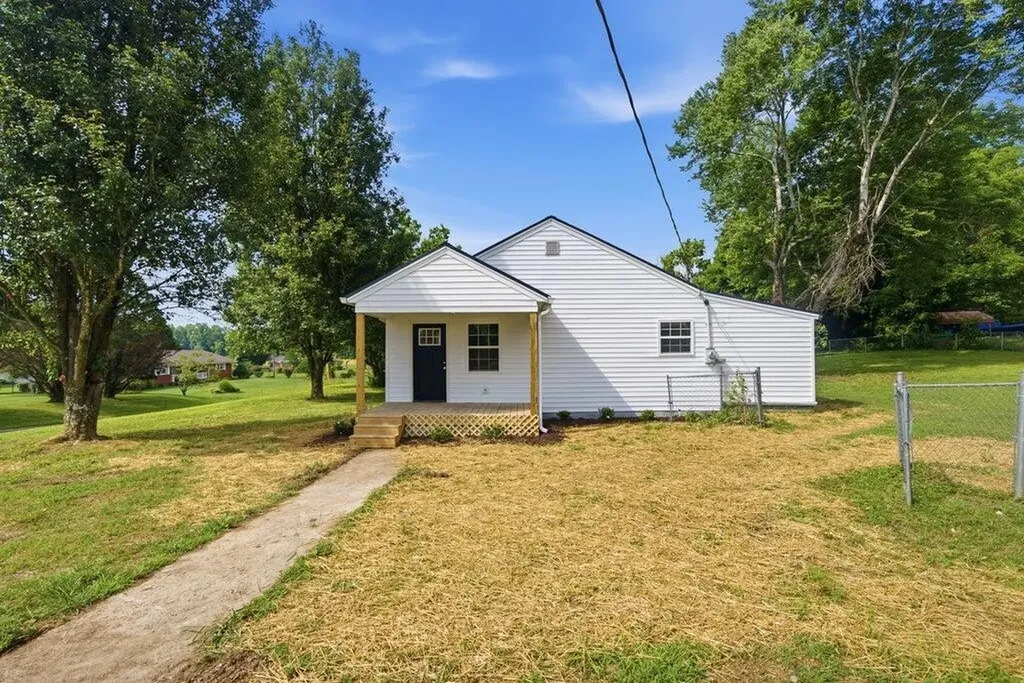 1000 Cemetery Road Spring City TN 37381