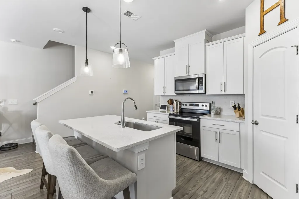 4538 Skywood Lane Nashville TN 37207