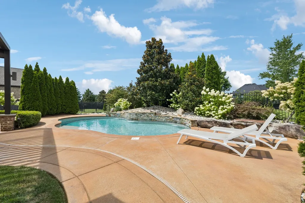 1416 Orchard Hill Lane Arrington TN 37014