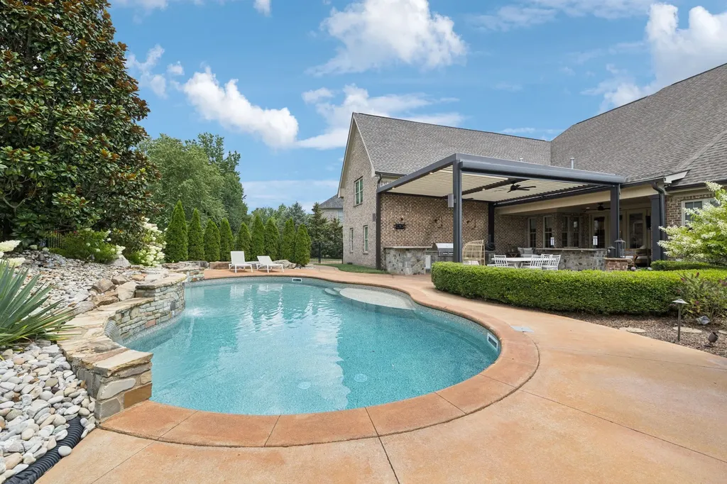 1416 Orchard Hill Lane Arrington TN 37014