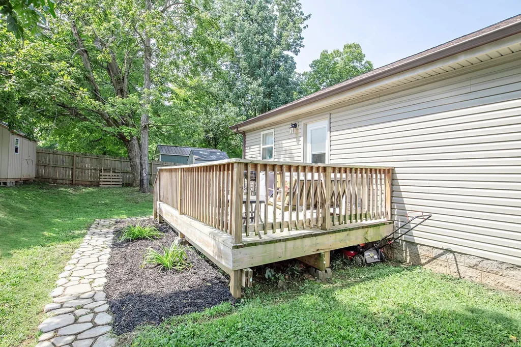 457 Reeves Drive Clarksville TN 37043
