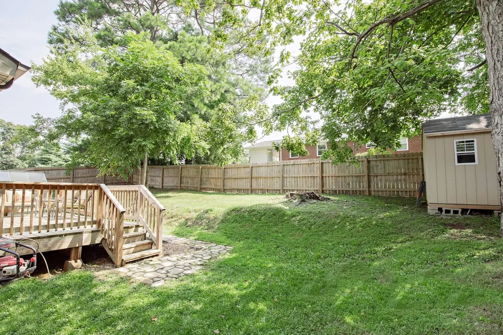457 Reeves Drive Clarksville TN 37043