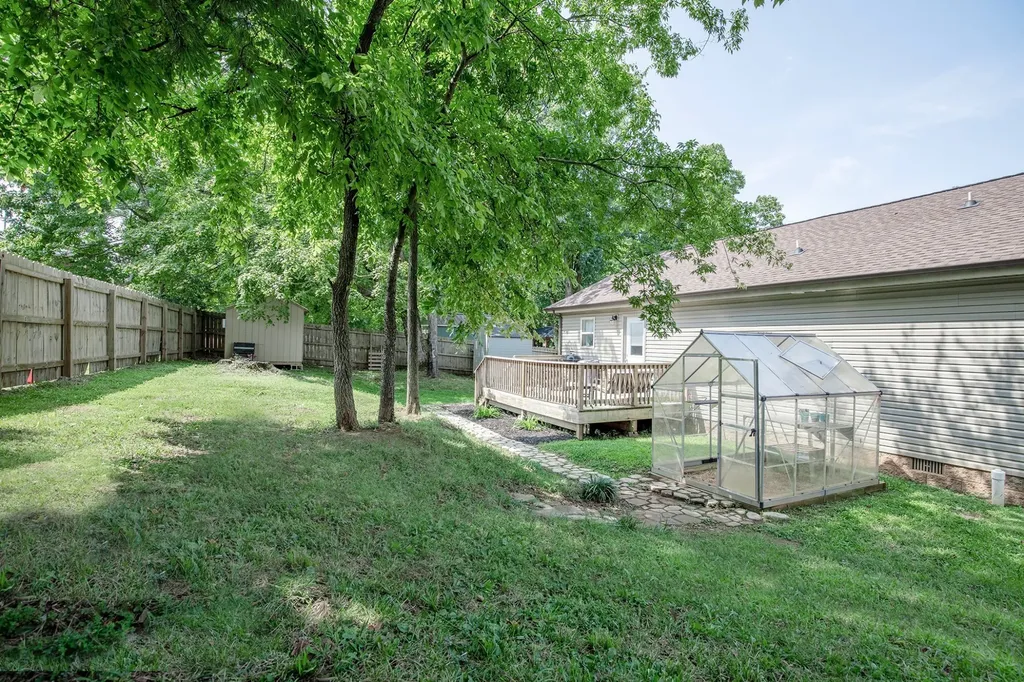 457 Reeves Drive Clarksville TN 37043
