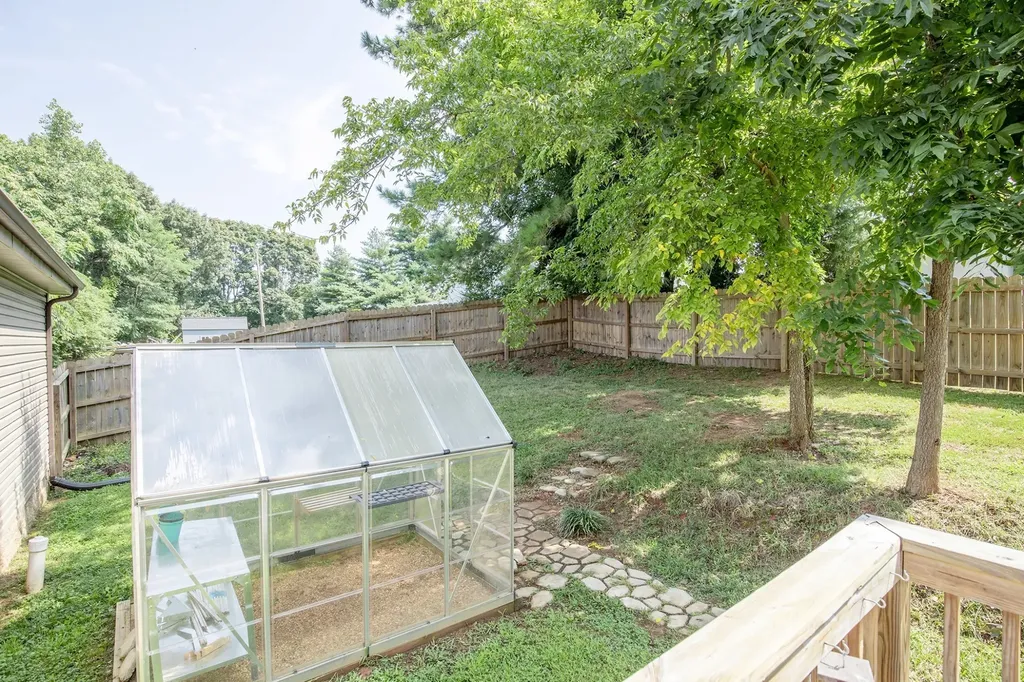 457 Reeves Drive Clarksville TN 37043