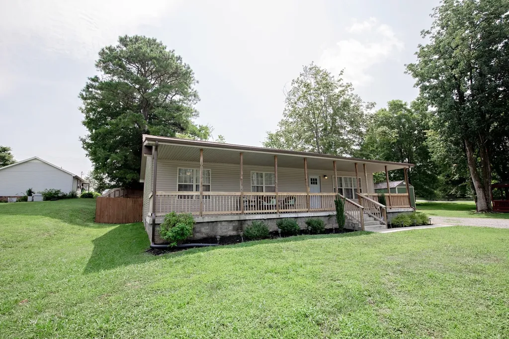457 Reeves Drive Clarksville TN 37043