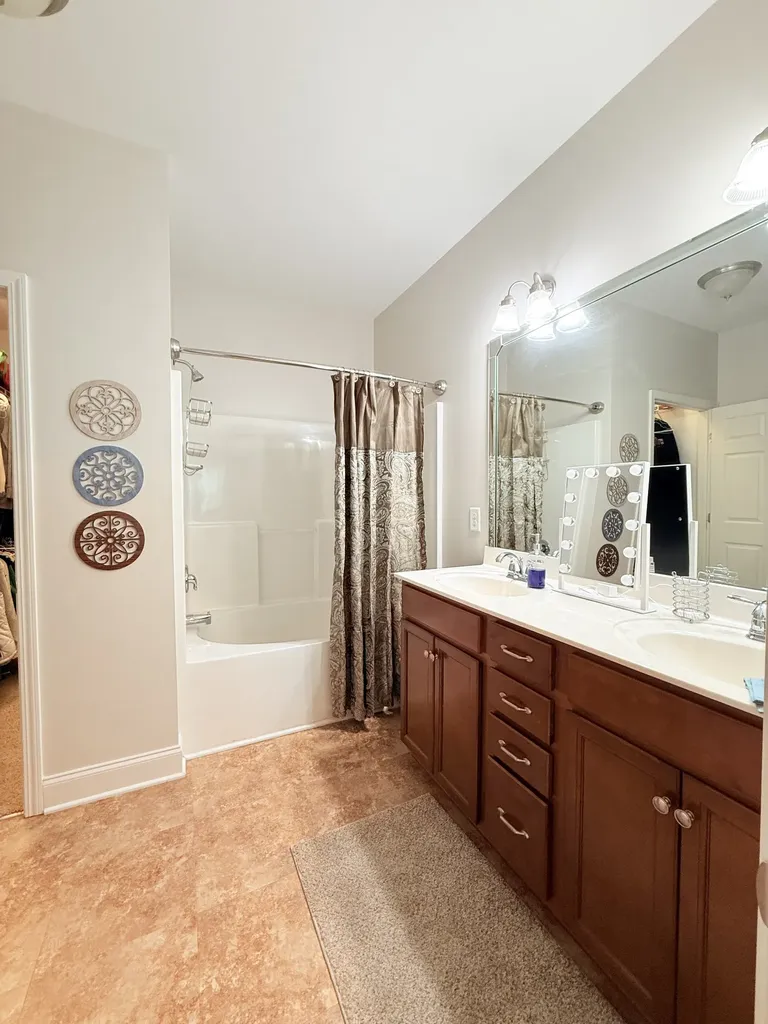 728 Shady Stone Way Lebanon TN 37090