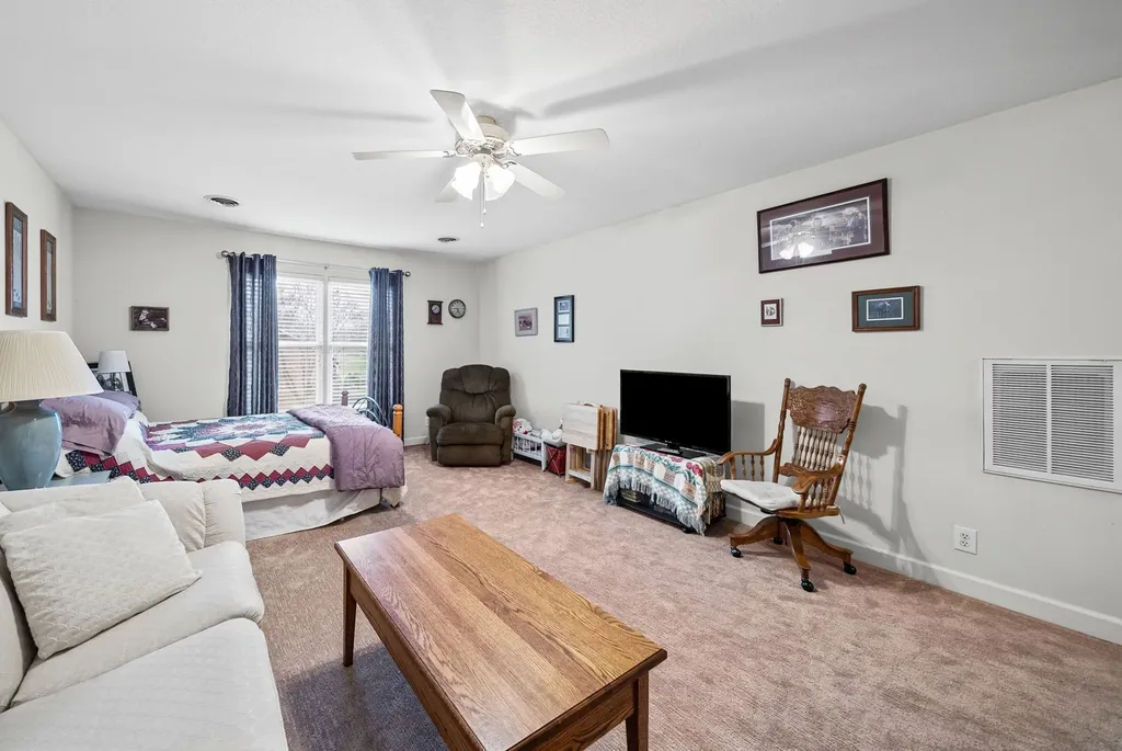 5 Abby Lynn Circle Clarksville TN 37043