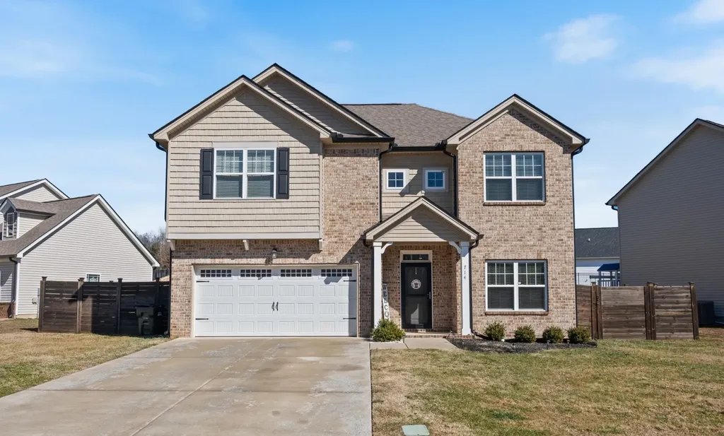Burns TN, 714 Monarchos Bend