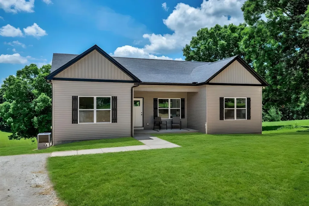 469 Jesse Work Road Dickson TN 37055
