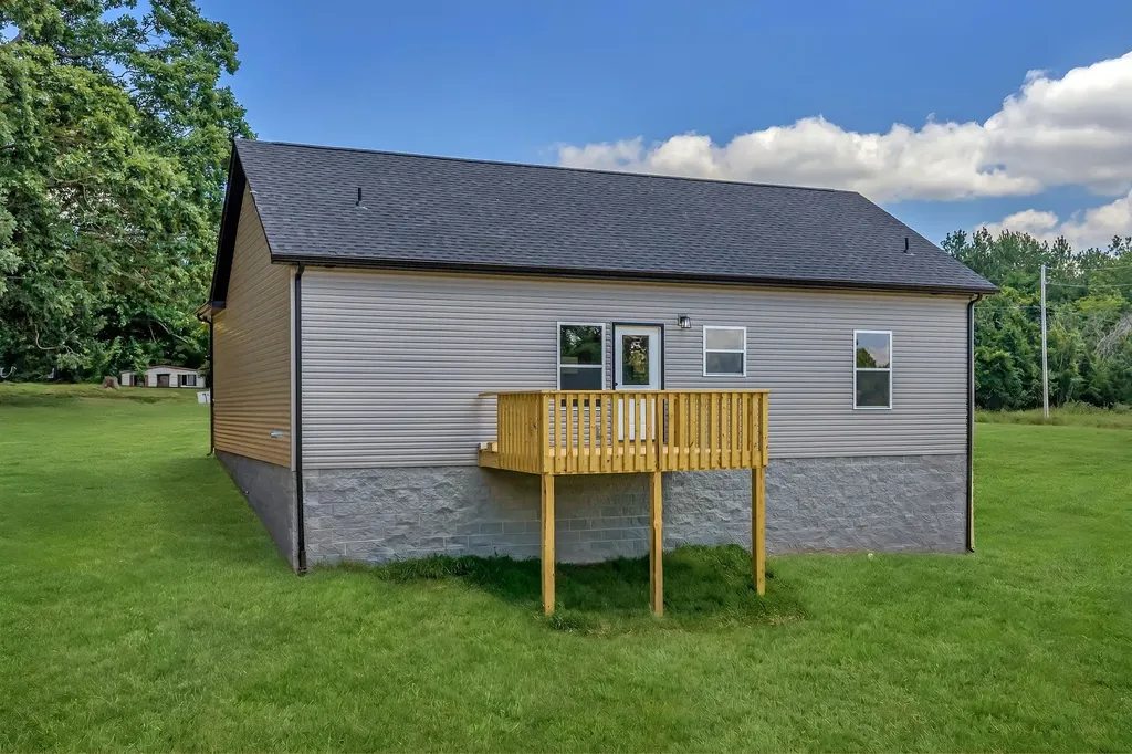 469 Jesse Work Road Dickson TN 37055