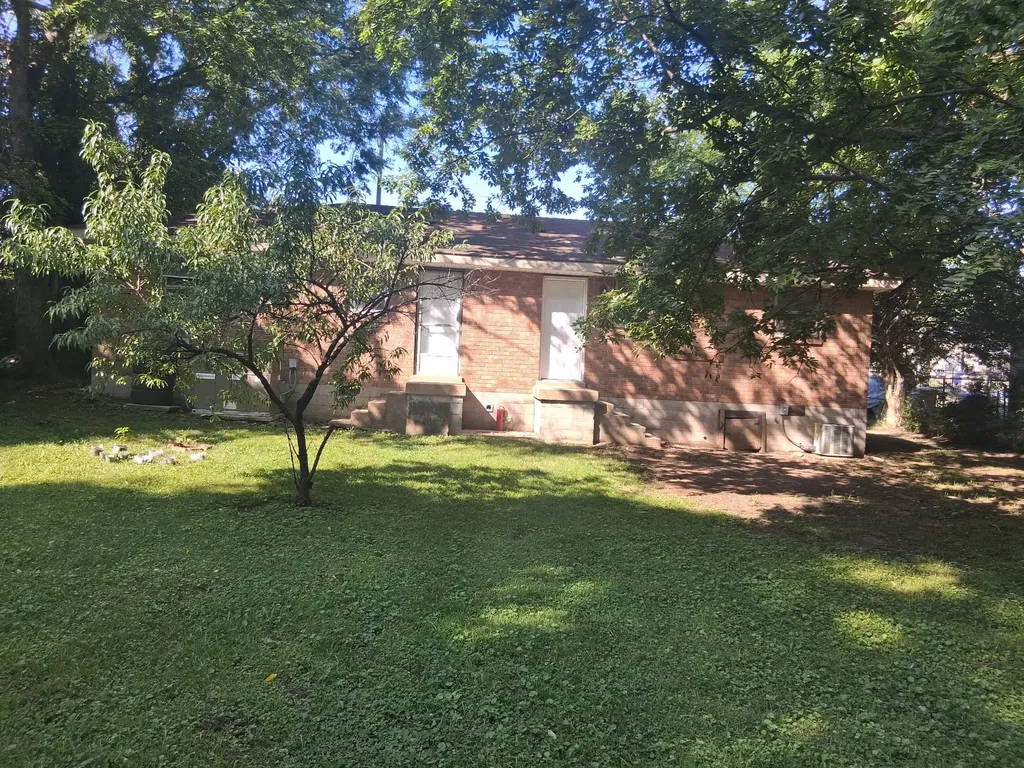 2534 Glenrose Avenue Nashville TN 37210