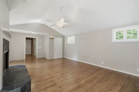 114 Bellevue Dr, S Nashville TN 37205