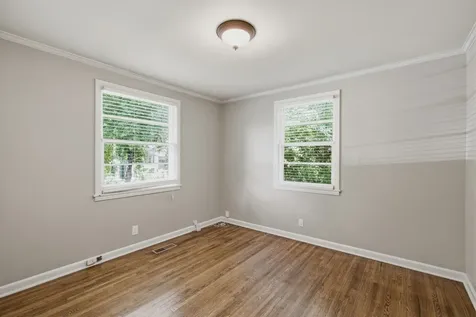 114 Bellevue Dr, S Nashville TN 37205