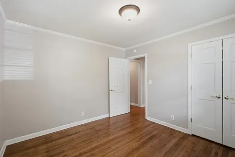 114 Bellevue Dr, S Nashville TN 37205