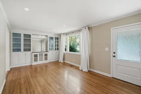 114 Bellevue Dr, S Nashville TN 37205