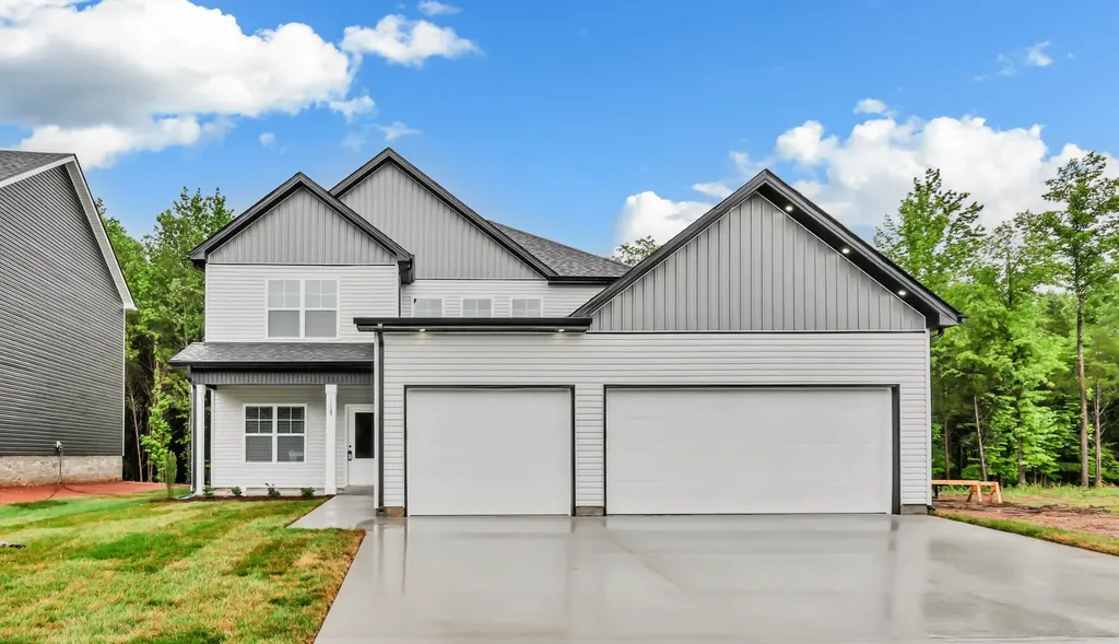 130 Monaghan Drive Clarksville TN 37042
