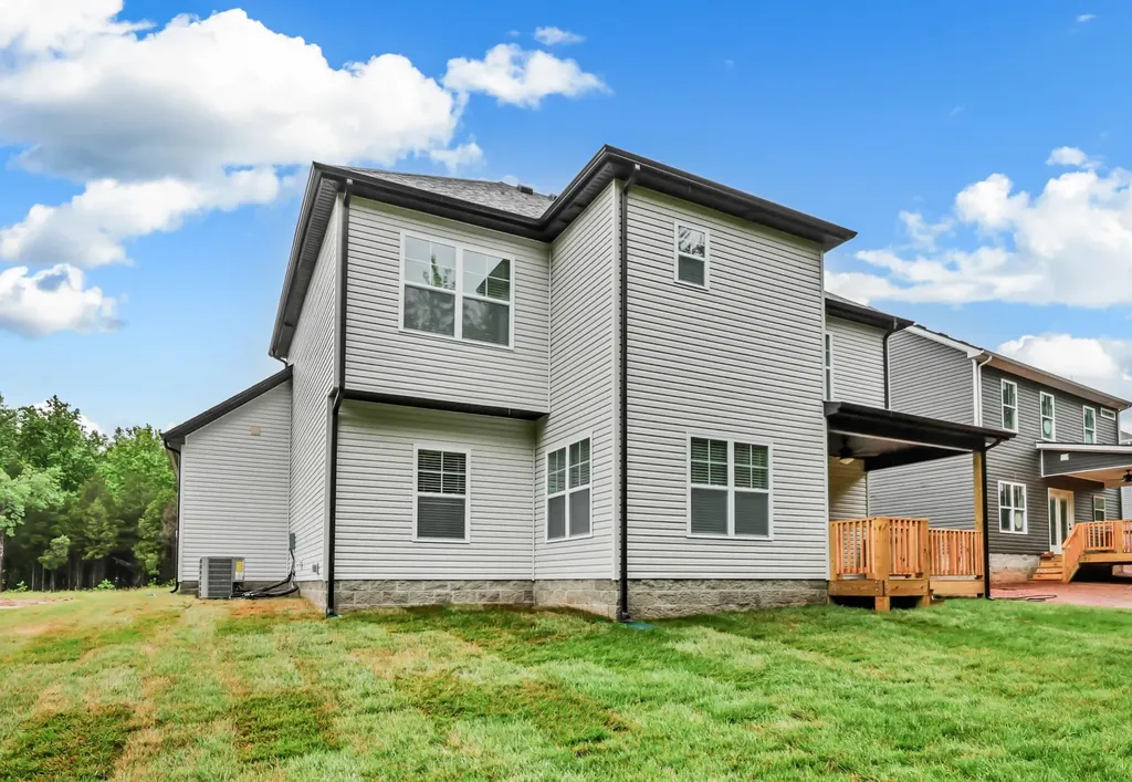 130 Monaghan Drive Clarksville TN 37042