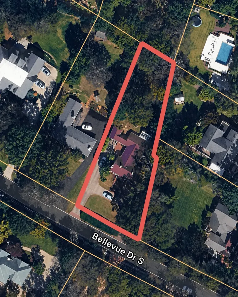 116 Bellevue Dr, S Nashville TN 37205