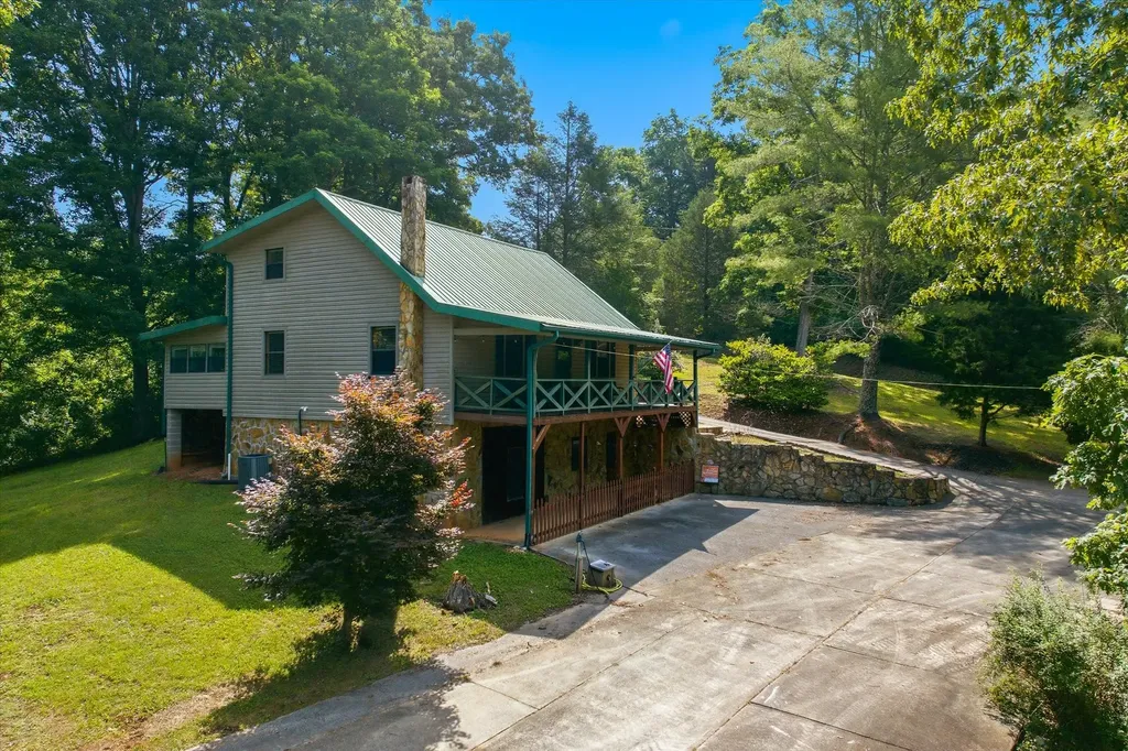 170 Mount Harmony Road Copperhill TN 37317