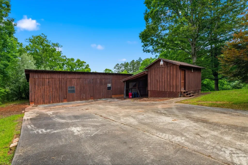 170 Mount Harmony Road Copperhill TN 37317