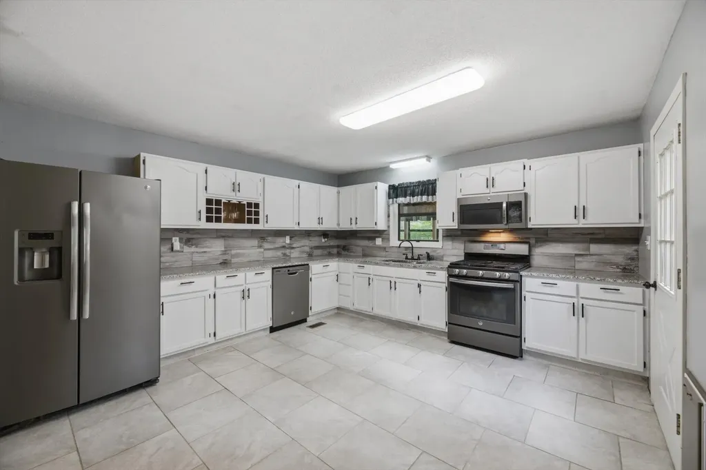 170 Mount Harmony Road Copperhill TN 37317
