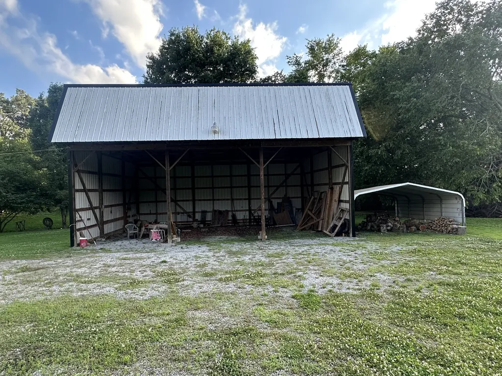 6534 Akersville Road Fountain Run KY 42133