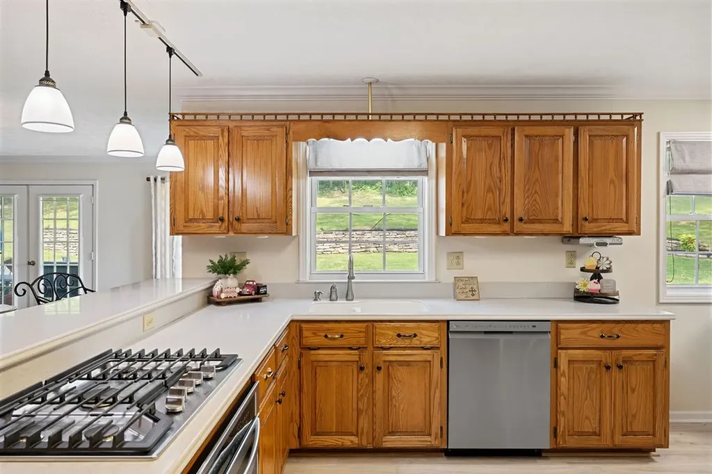 655 Ashwood Avenue Lewisburg TN 37091