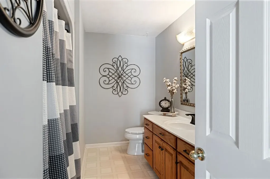 655 Ashwood Avenue Lewisburg TN 37091