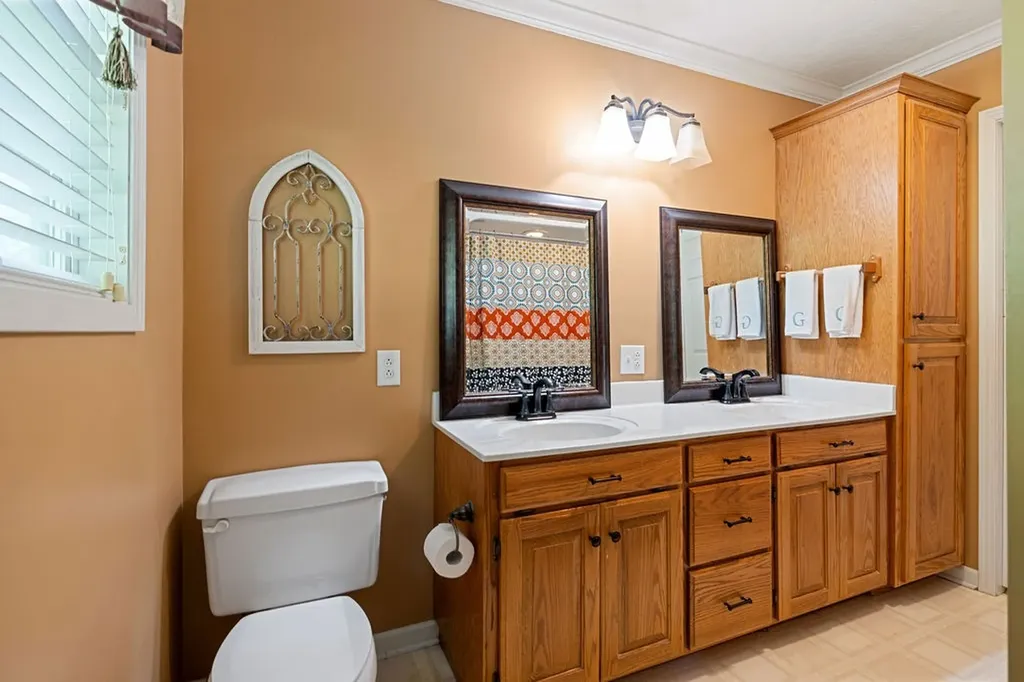 655 Ashwood Avenue Lewisburg TN 37091