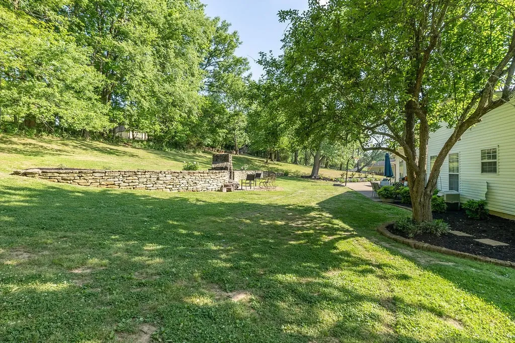 655 Ashwood Avenue Lewisburg TN 37091