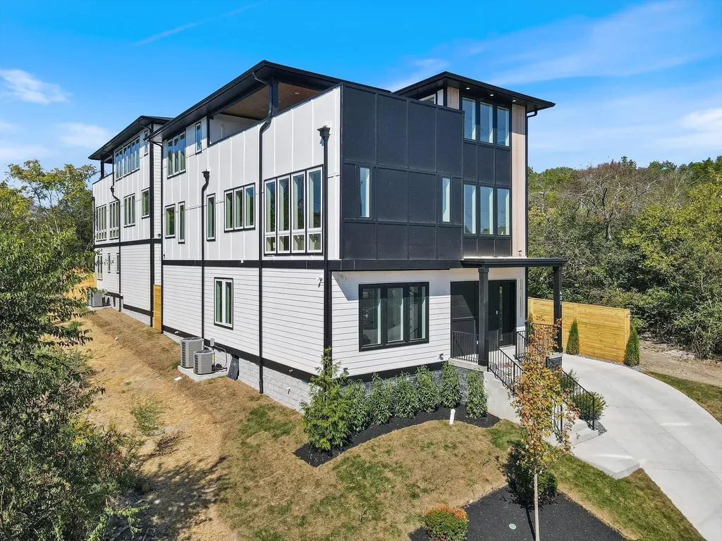 421 Monticello Street Nashville TN 37207