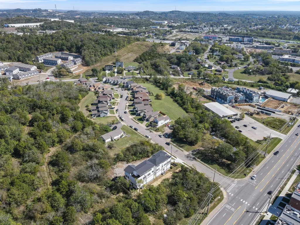 421 Monticello Street Nashville TN 37207