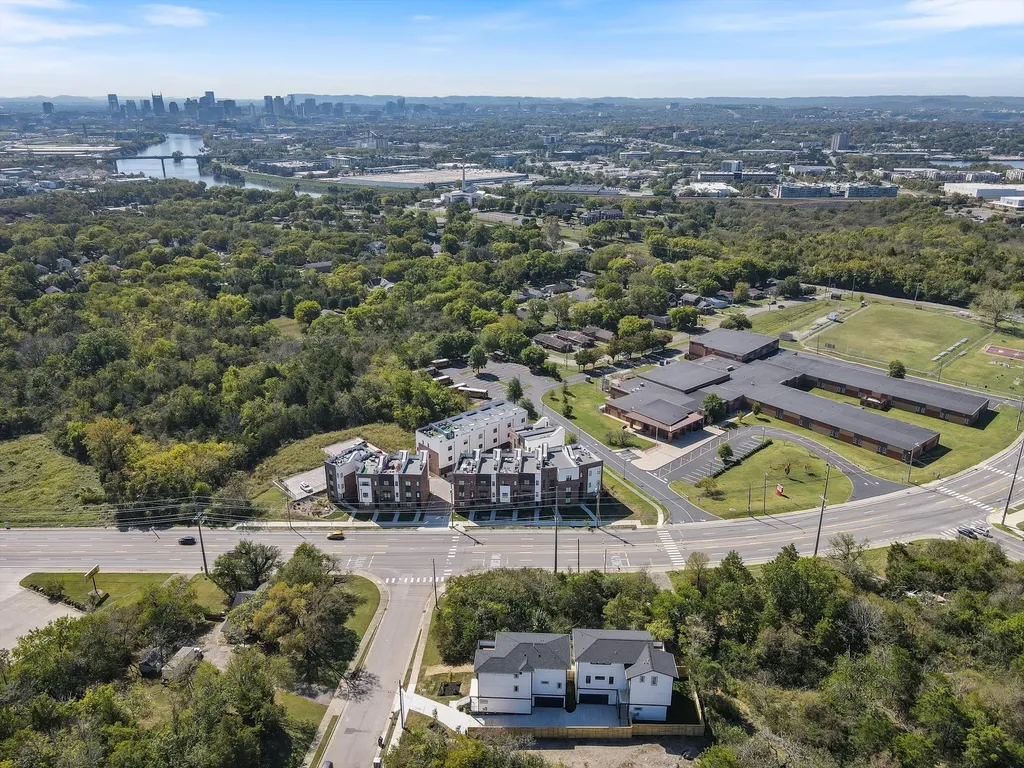 421 Monticello Street Nashville TN 37207