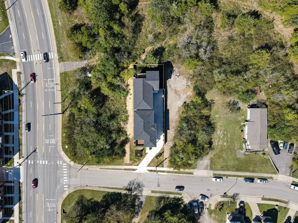 421 Monticello Street Nashville TN 37207