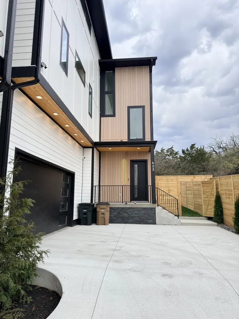 423 Monticello Street Nashville TN 37207