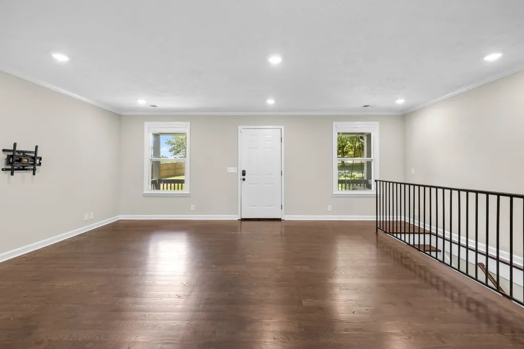 102 Walton Court Hendersonville TN 37075