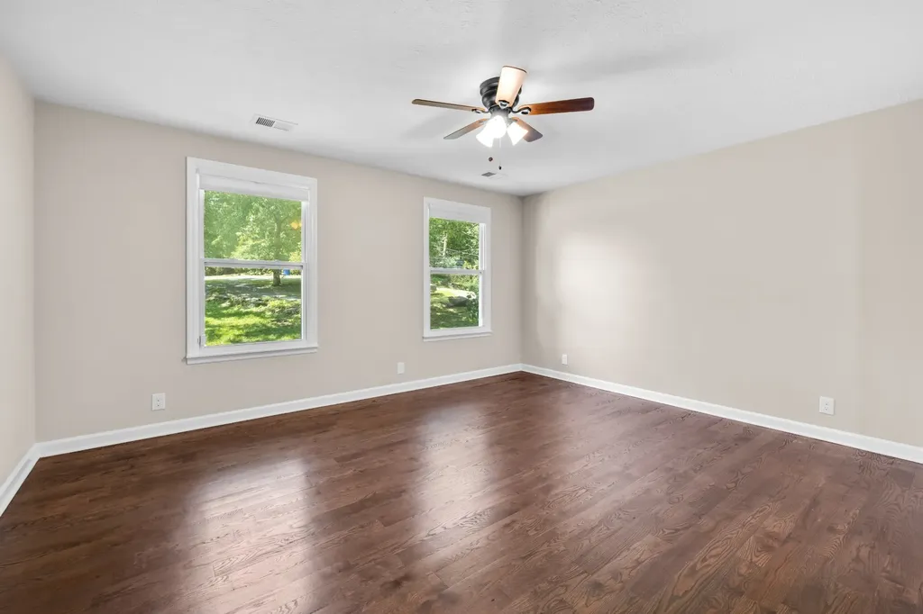 102 Walton Court Hendersonville TN 37075